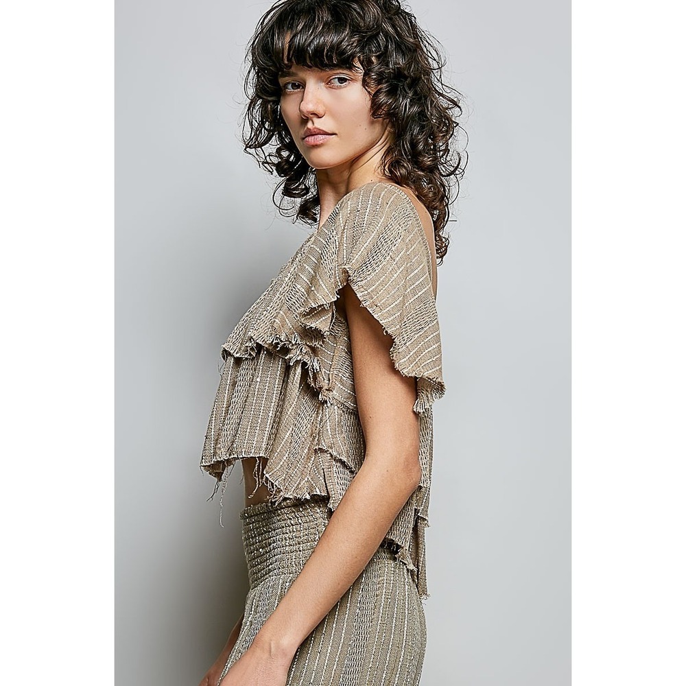 POL Off-Shoulder Ruffle‎ Crop Top - Medium - Picture 3 of 6
